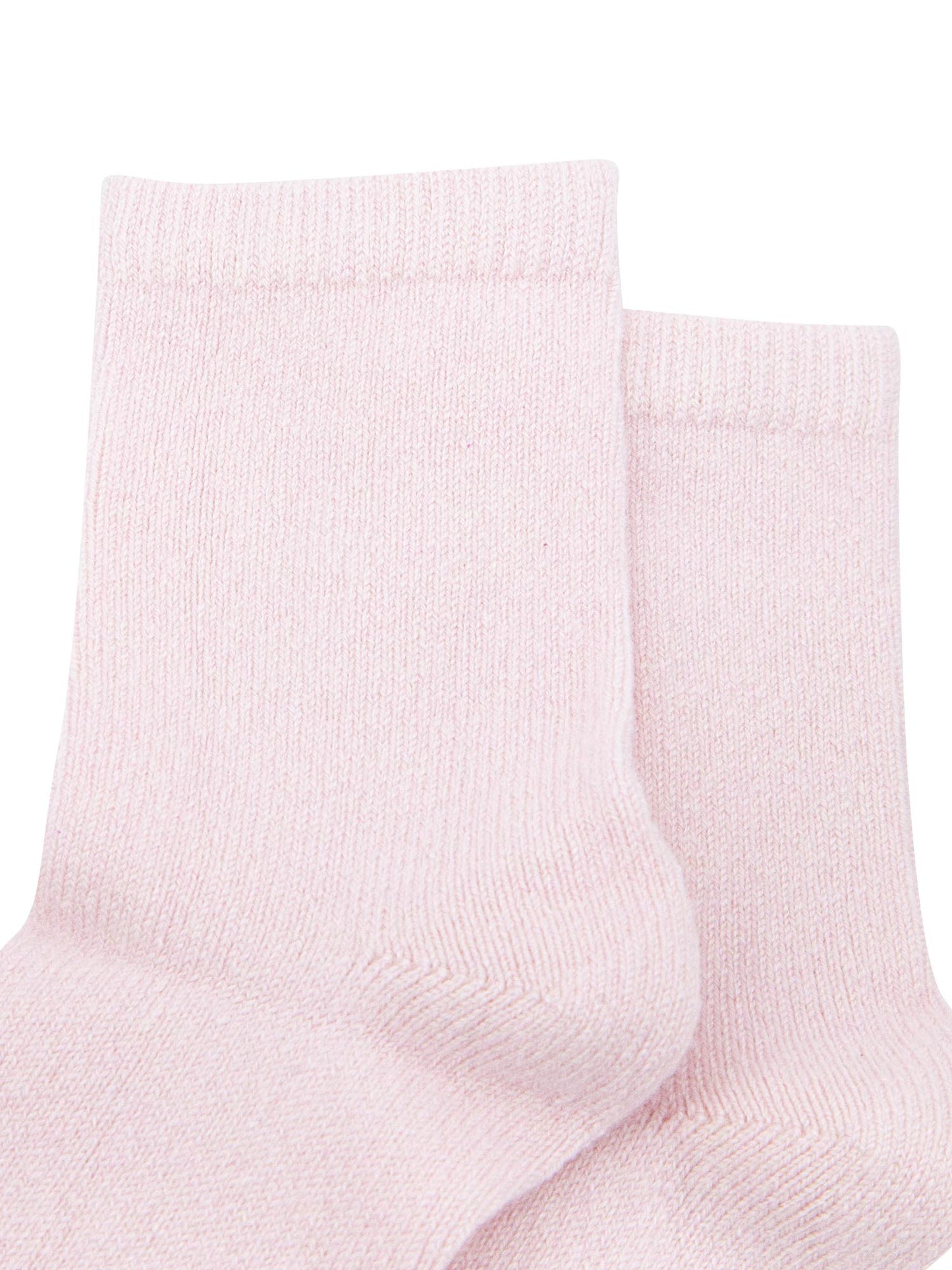 womens-cashmere-socks-ankle-socks-light-pink-cashmere-close-up