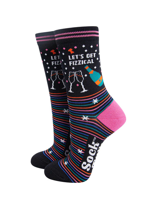 womens-combed-cotton-ankle-socks-black-get-fizzical-wine