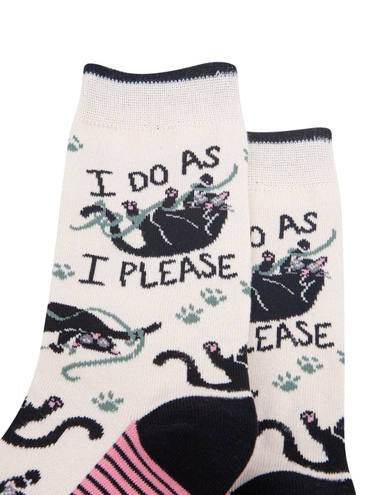 I-Do-As-I-Please-Combed-Cotton-Socks-in-White-Close-Up