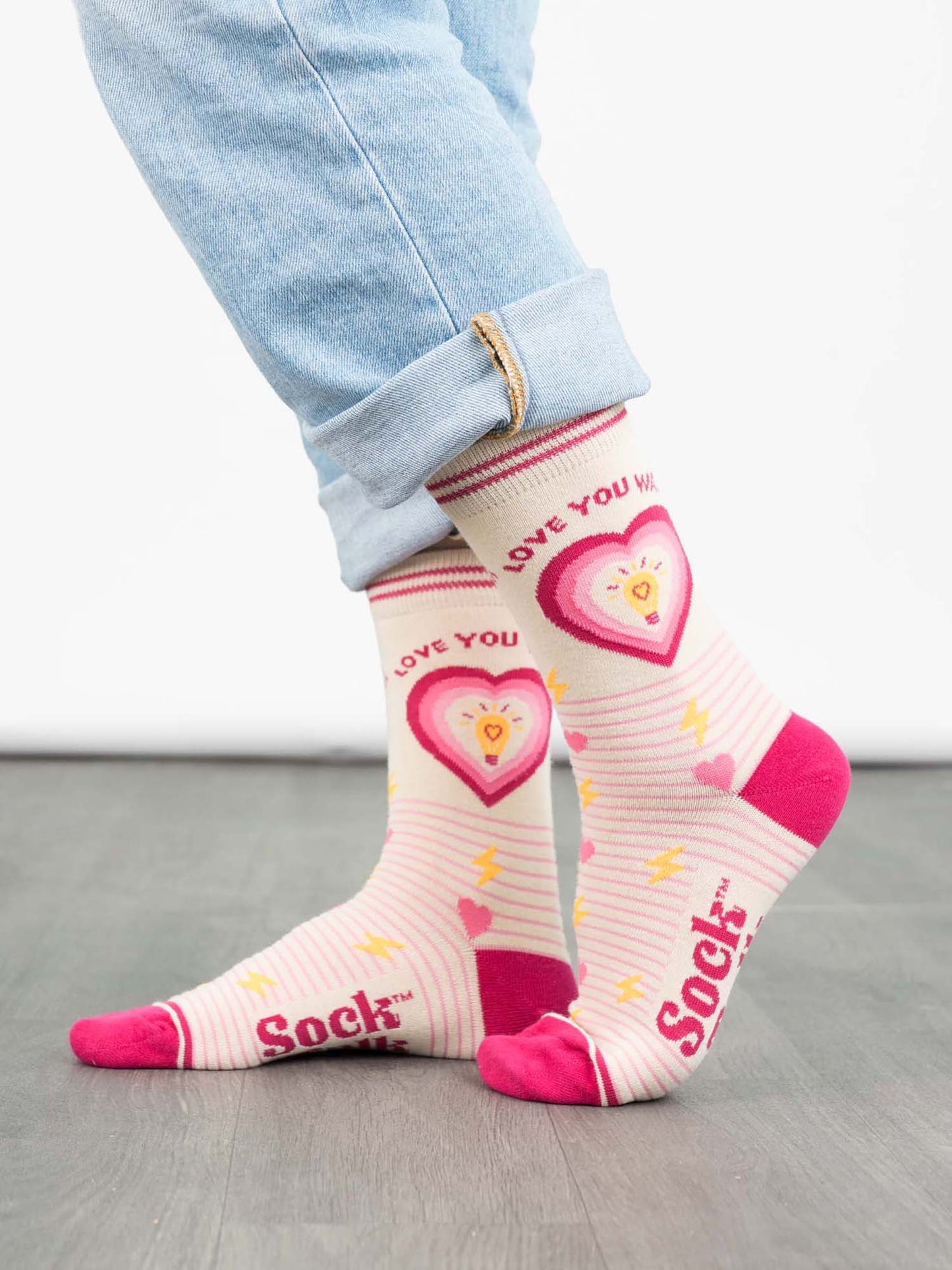 womens-combed-cotton-ankle-socks-cream-pink-love-you-watts-funny