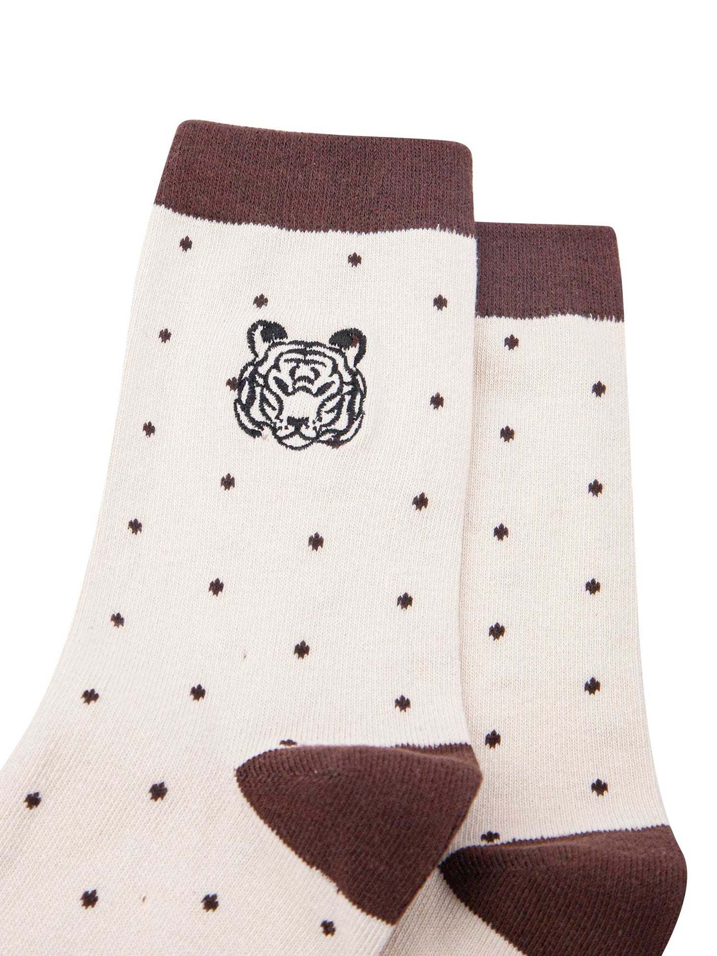 womens-embroidered-ankle-socks-cream-tiger-polka-dot-close-up