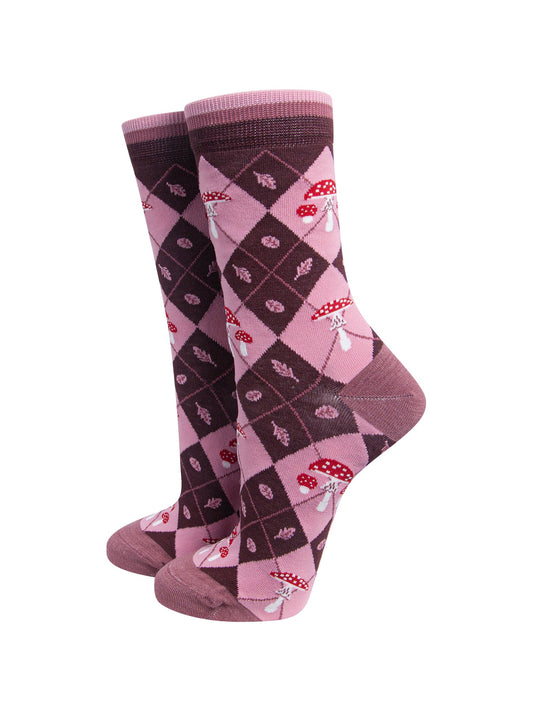Toadstool-Women's-Bamboo-Socks-in-Burgundy/Pink-On-Mannequin
