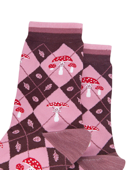 Toadstool-Women's-Bamboo-Socks-in-Burgundy/Pink-Close-Up