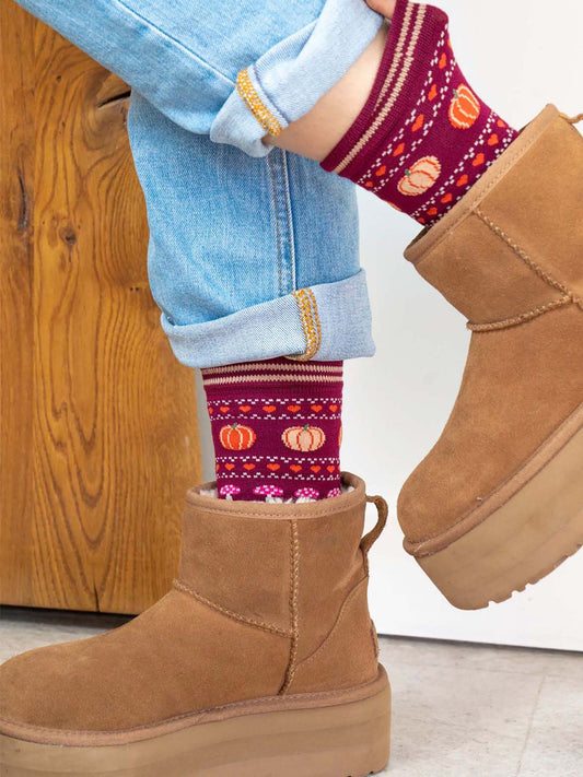 pumpkin-fair-isle-print-bamboo-socks-berry