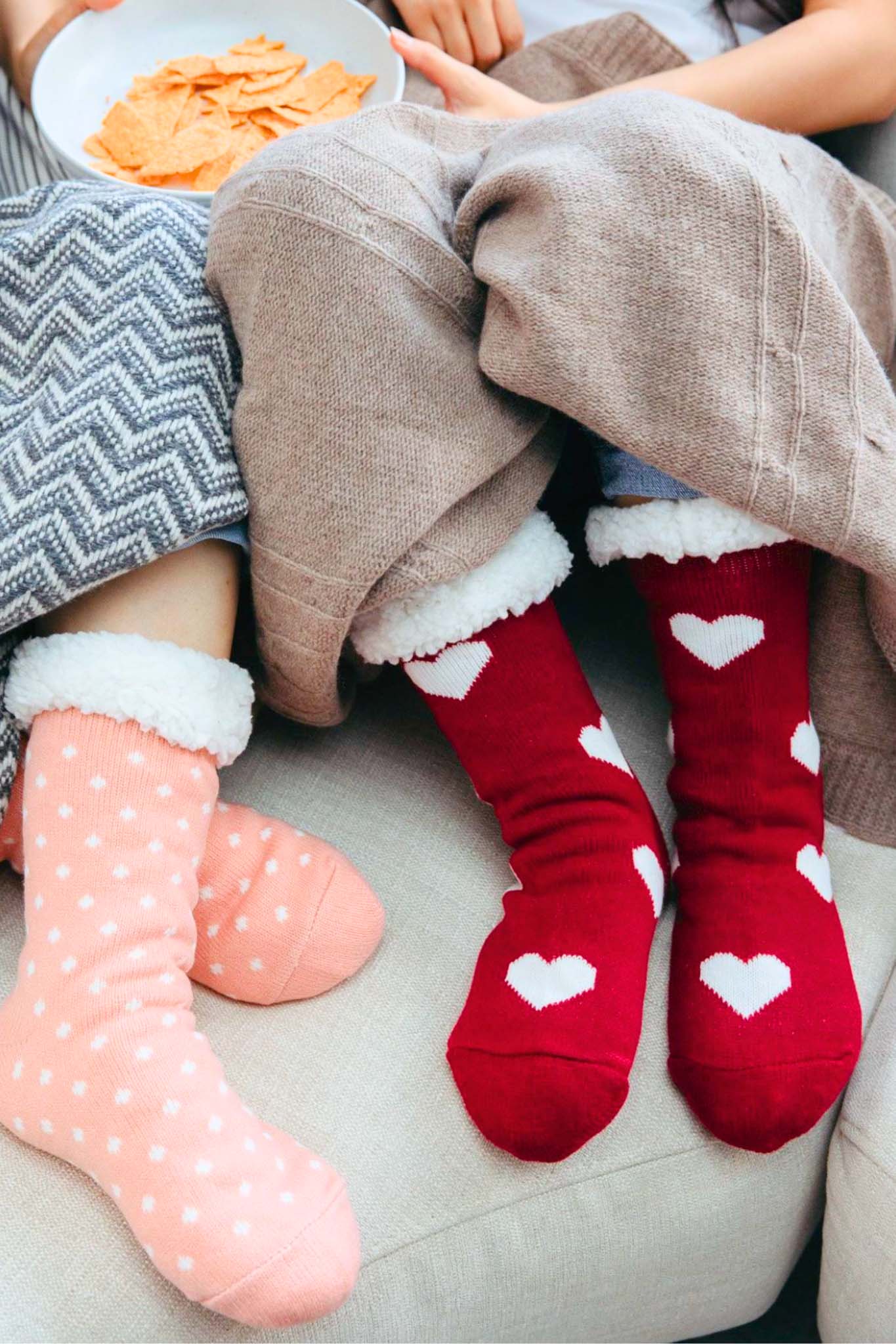 pink-spot-slipper-socks-red-heart-slipper-socks