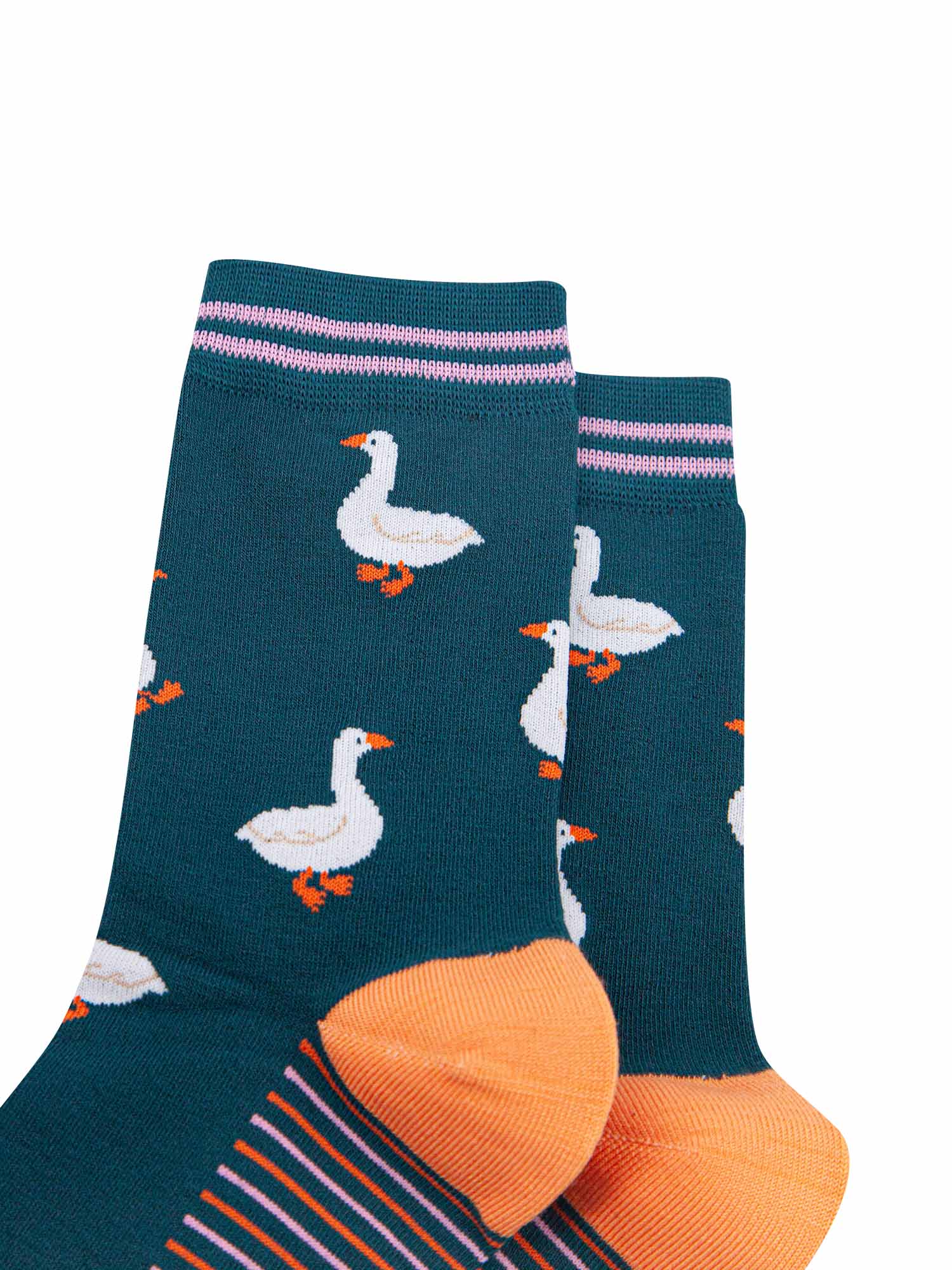 womens-bamboo-socks-forest-green-pink-silly-goose-close-up