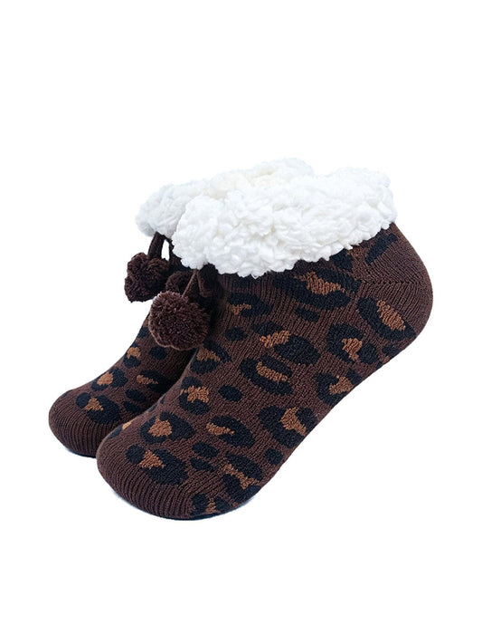 Leopard-Print-Short-Slipper-Socks-in-Brown-On-Mannequin