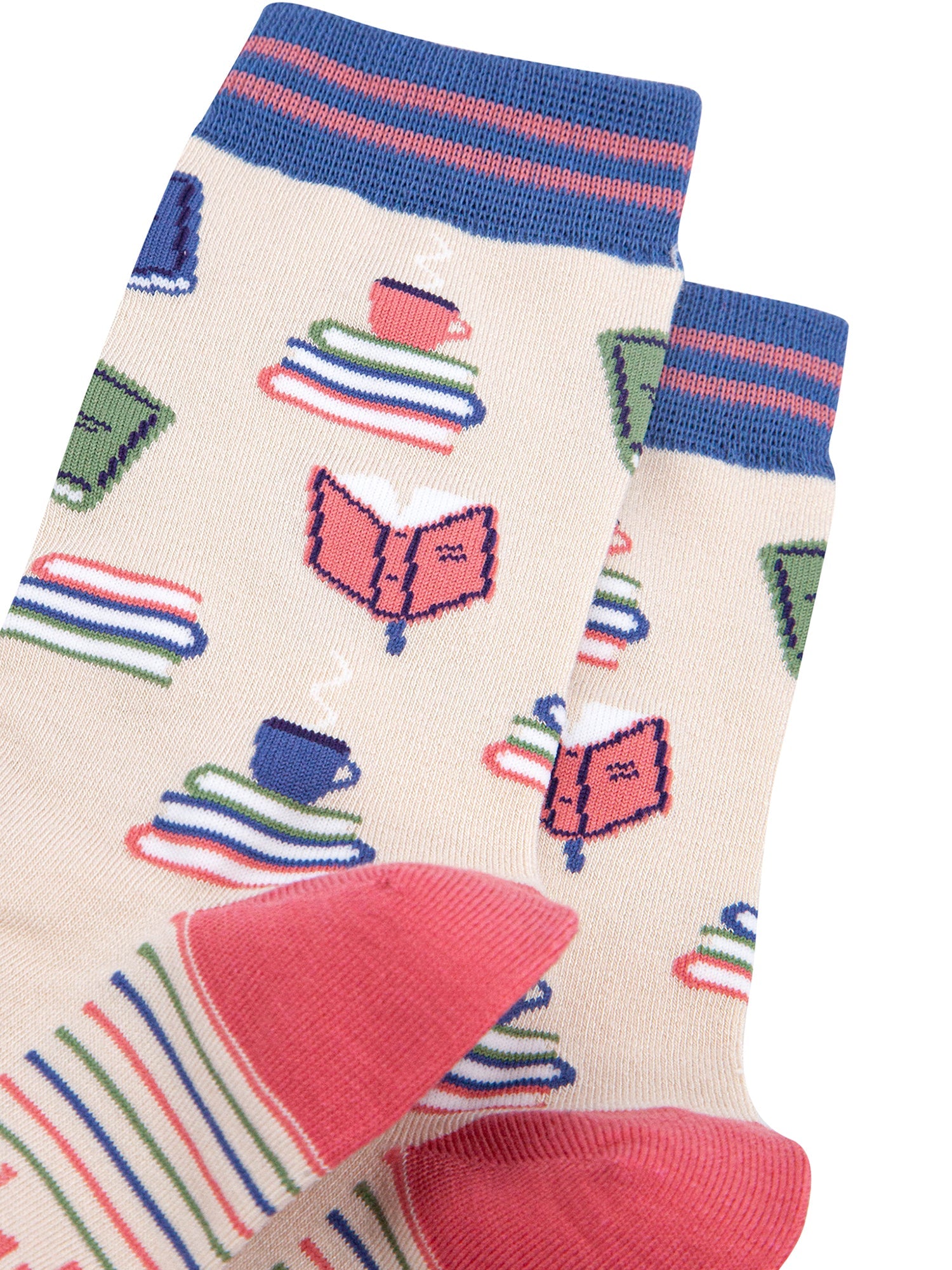 Book-Lover-Bamboo-Socks-in-Cream-Closeup
