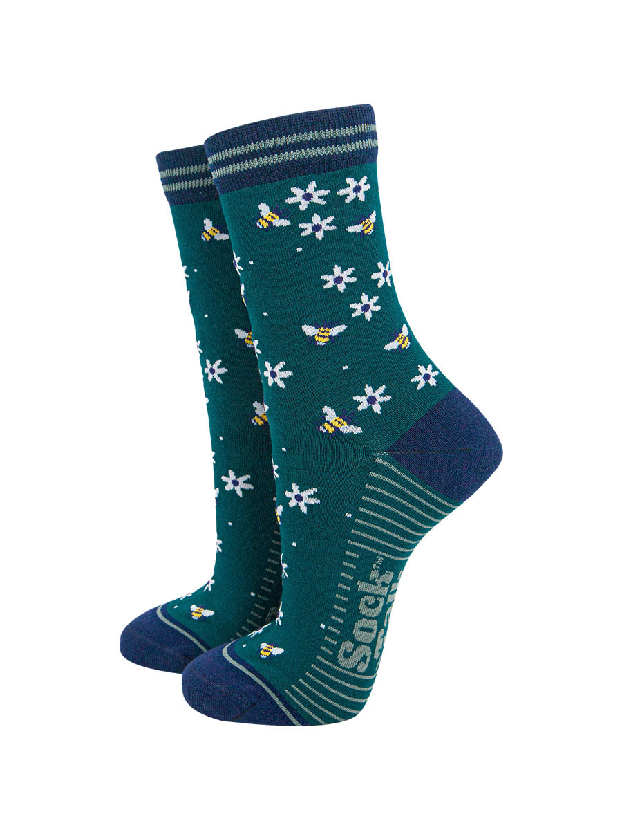 womens-bamboo-socks-forest-green-navy-blue-bee-and-flowers-bumblebees