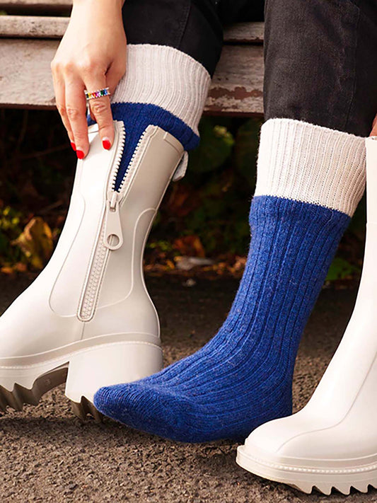 wool-blend-mid-calf-socks-in-blue-and-cream