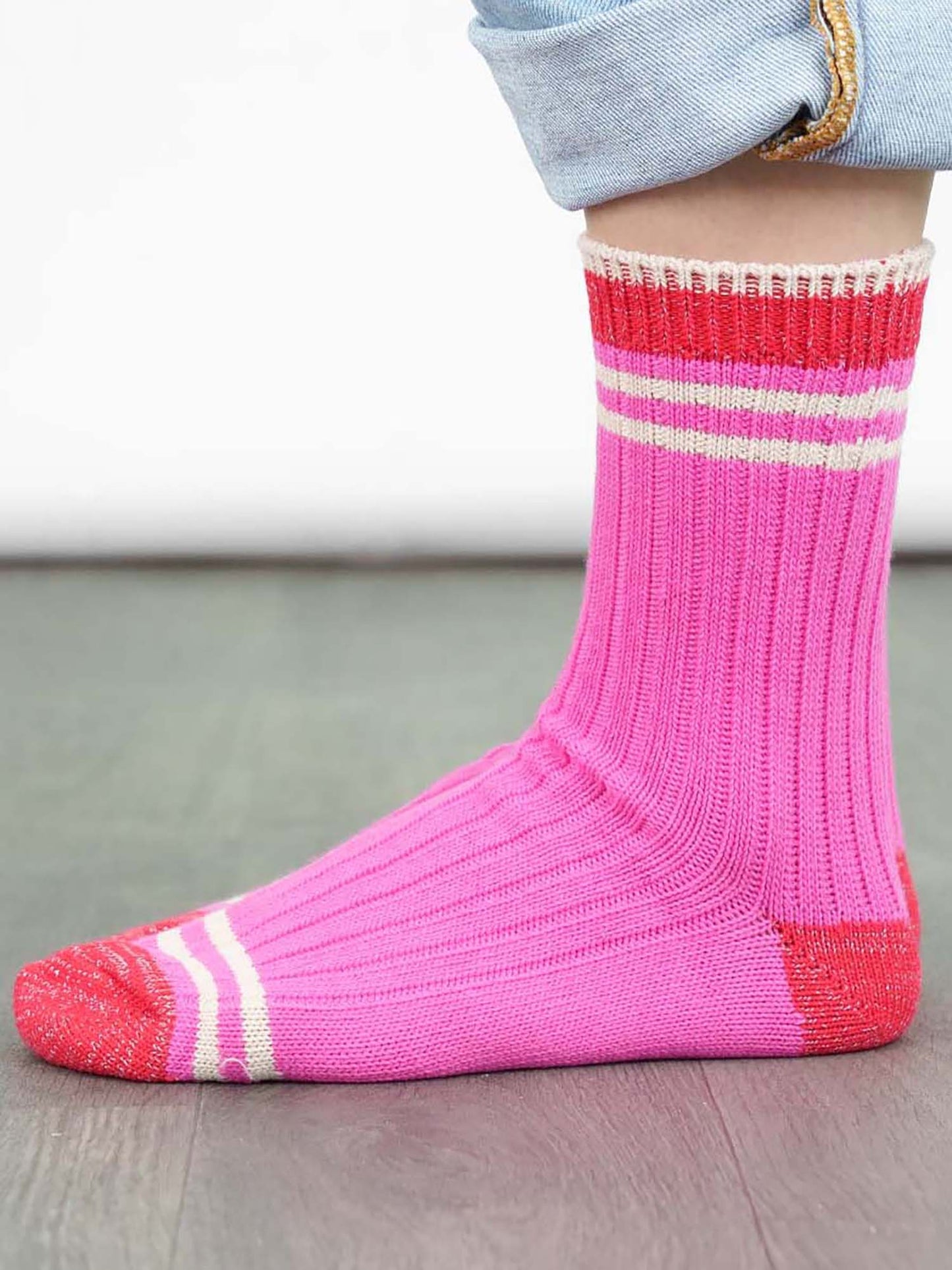 mid-calf-socks-in-pink-and-red