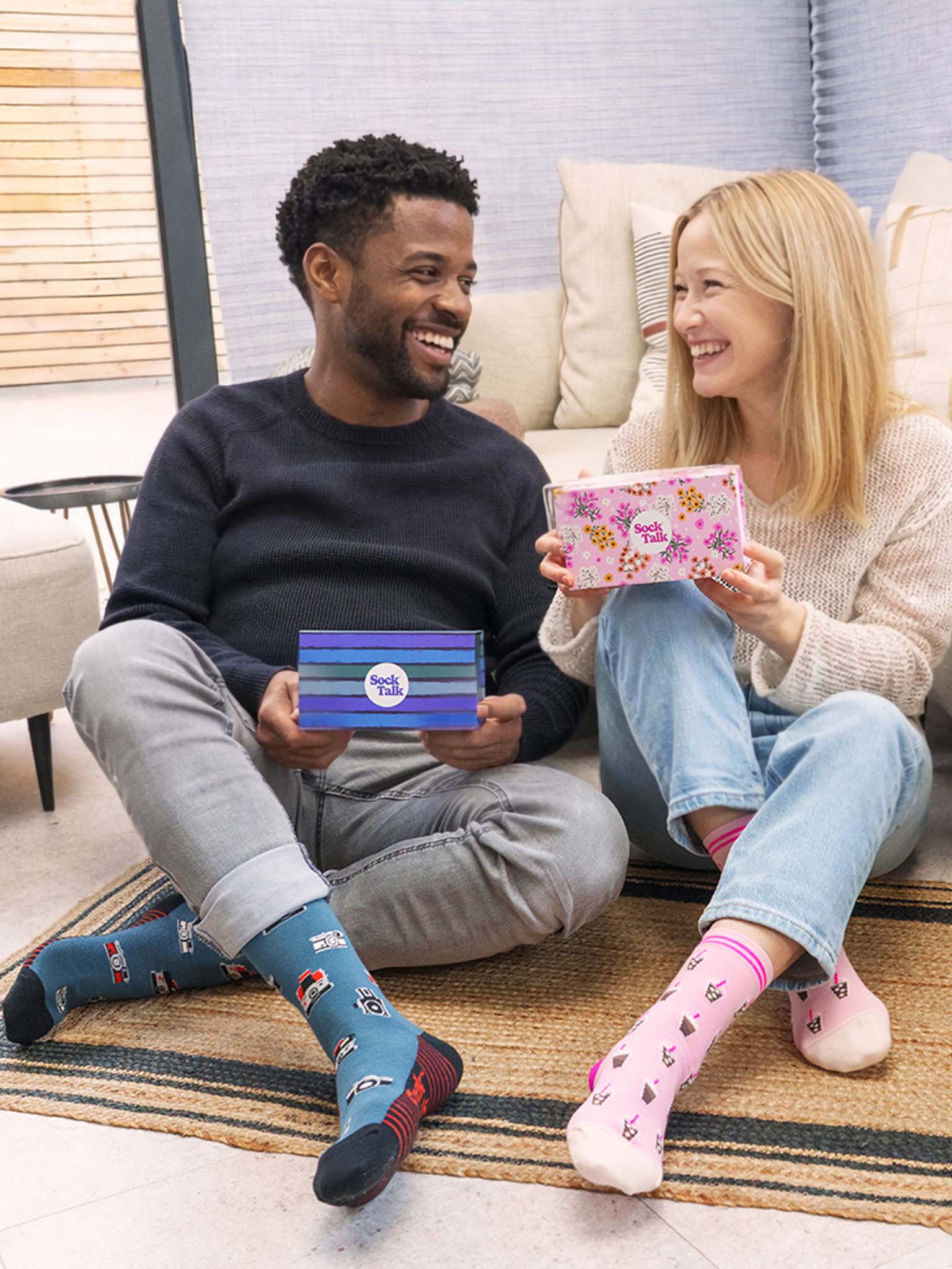 photography-print-bamboo-socks-in-blue-pink-iced-coffee-print-bamboo-socks