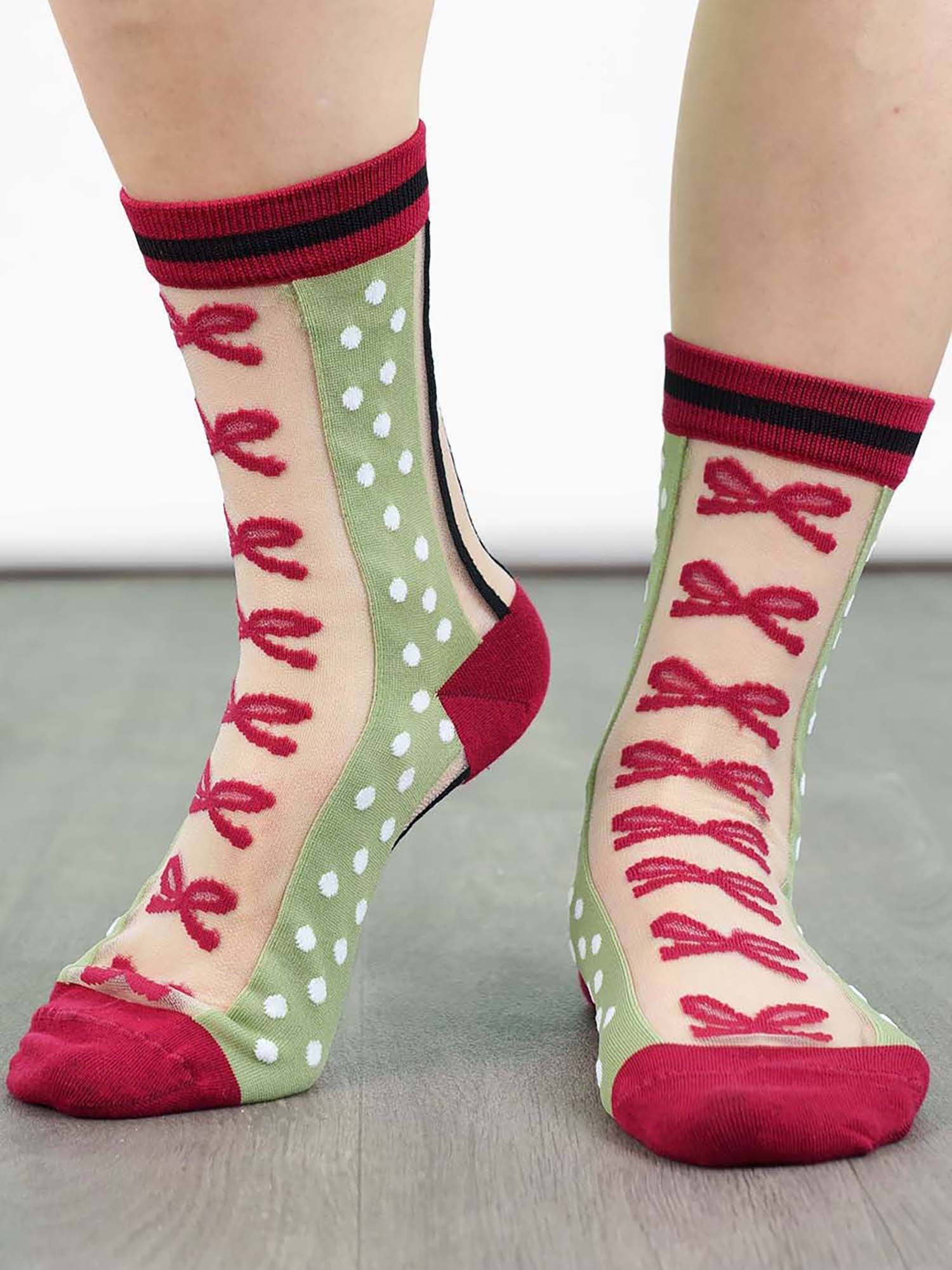 womens-sheer-ankle-socks-green-red-stripe-bow-popsocks