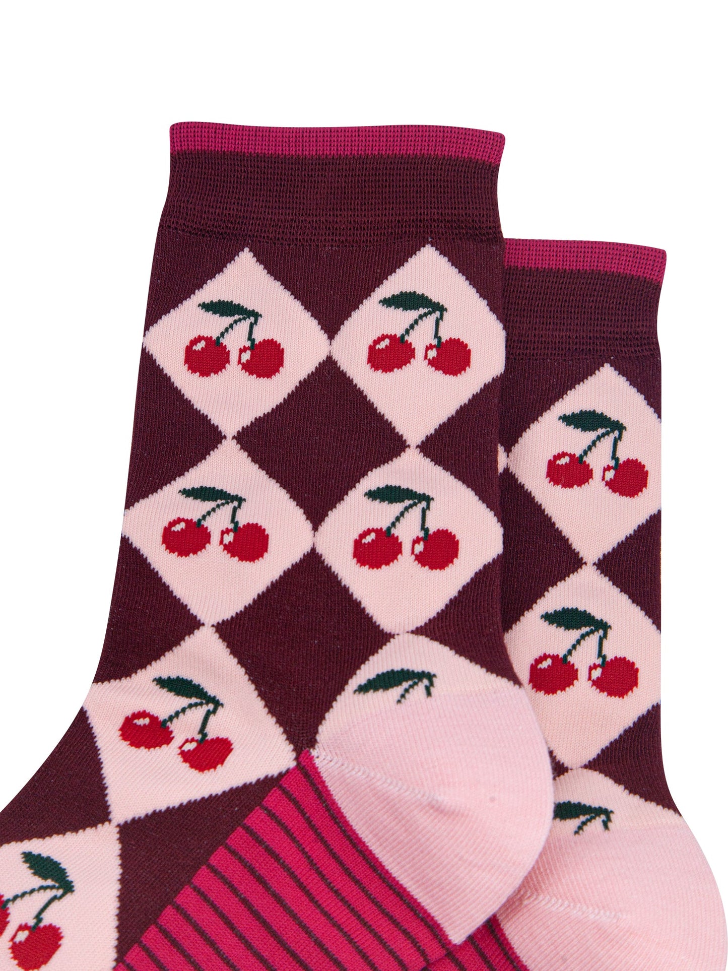 Cherry-Argyle-Women's-Bamboo-Socks-in-Burgundy/Pink-Close-Up