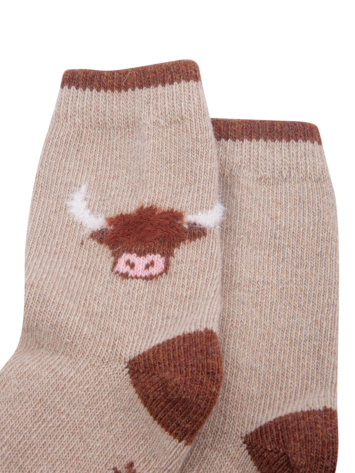 Highland-Cow-Wool-Fluffy-Element-Socks-in-Oatmeal-Close-Up