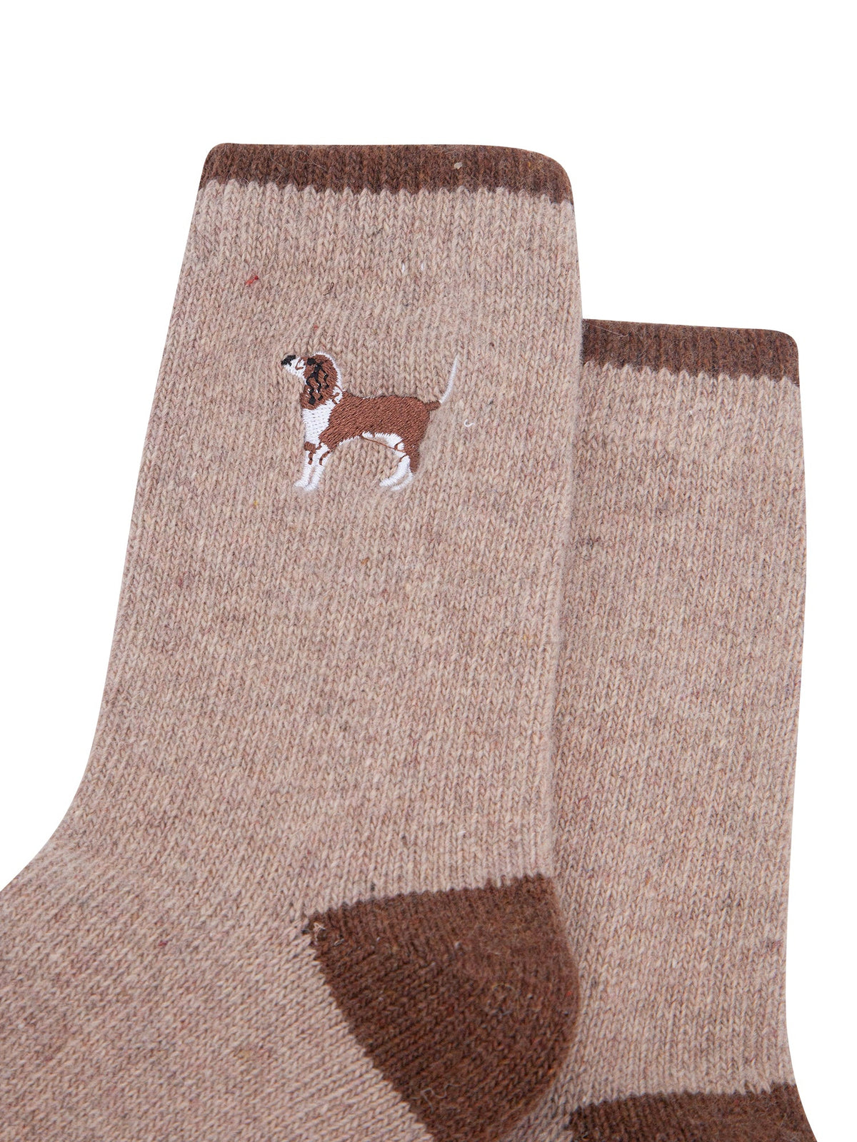 Spaniel-Embroidered-Wool-Socks-in-Beige-Close-Up