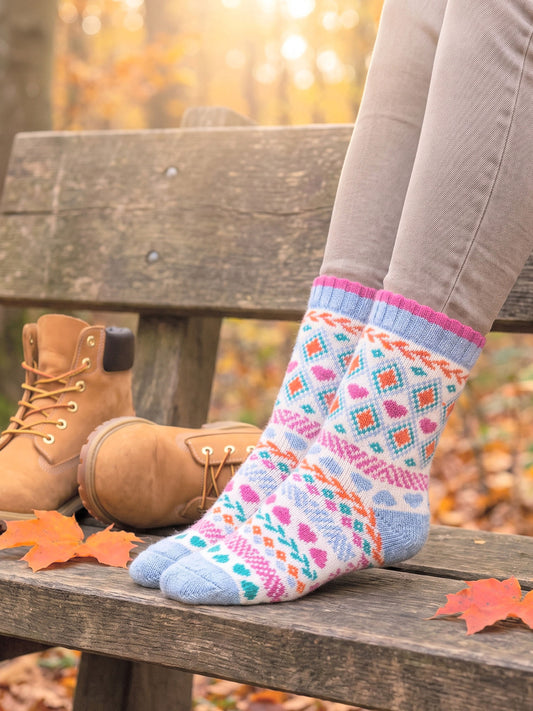 Scandi-Heart-Patterned-Wool-Socks-in-Red/Cream