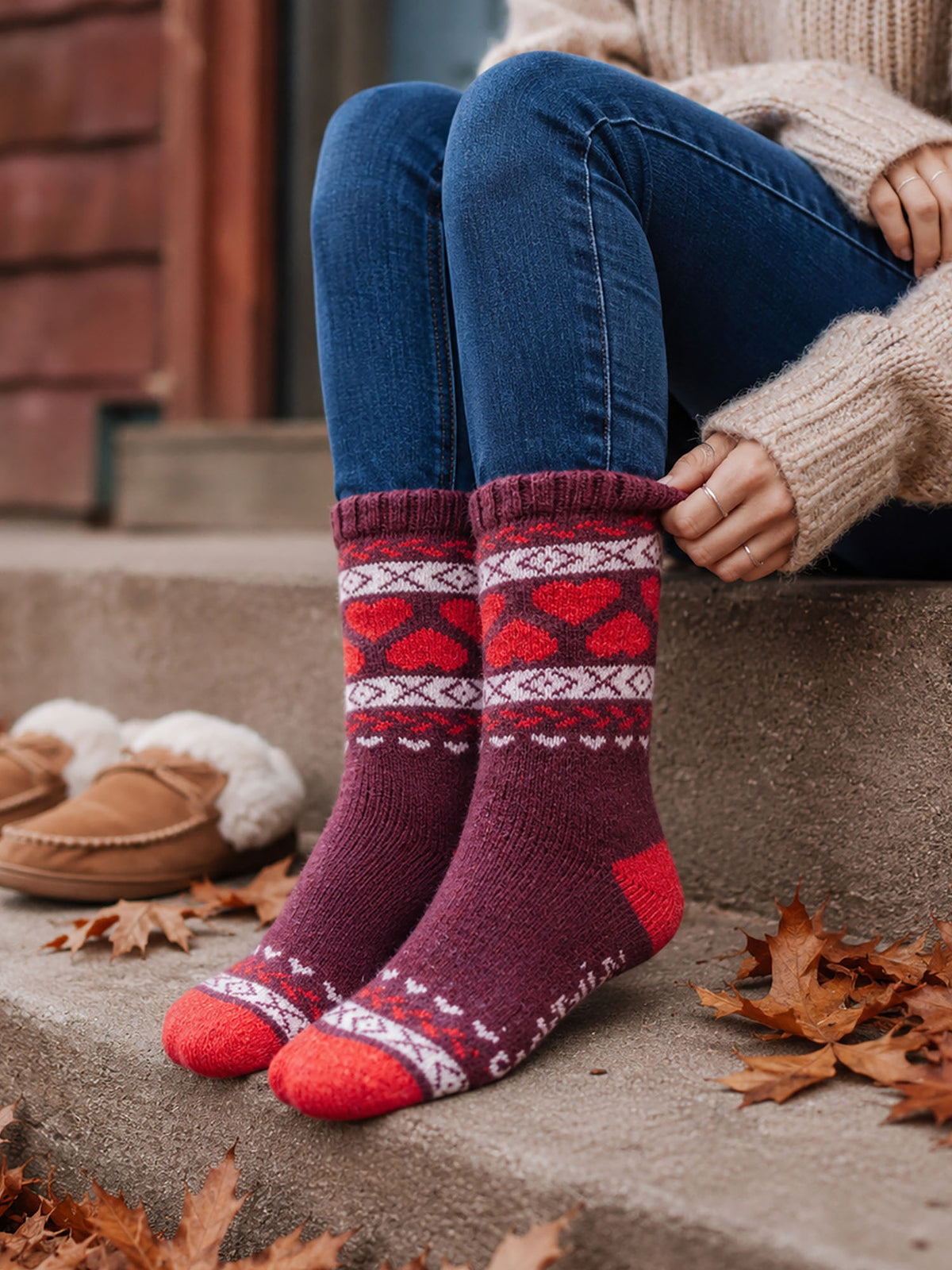 Heart-Patterned-Wool-Socks-in-Burgundy/Red