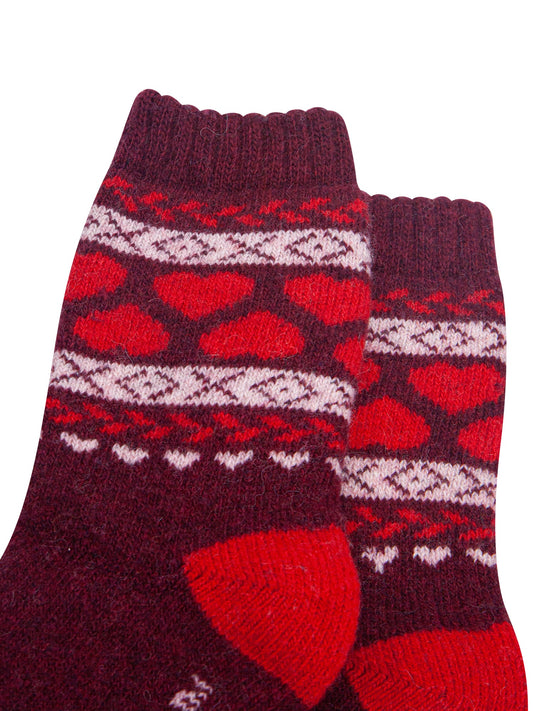 Heart-Patterned-Wool-Socks-in-Burgundy/Red-Close-Up