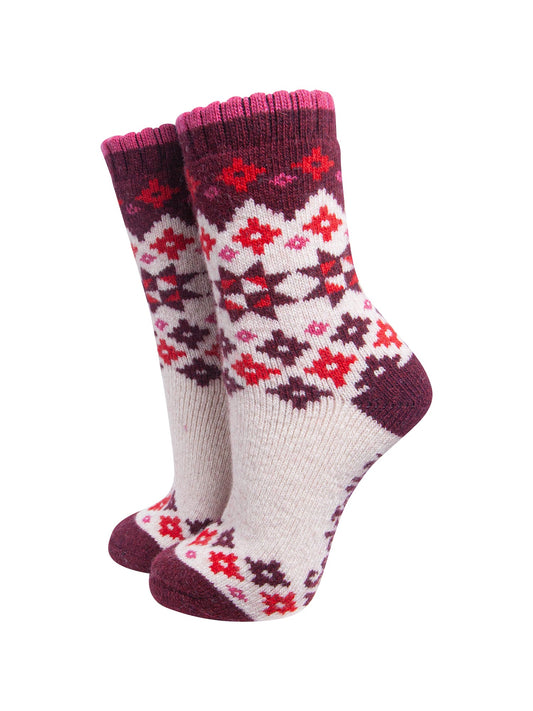 Star-Patterned-Wool-Socks-in-Cream/Burgundy-On-Mannequin