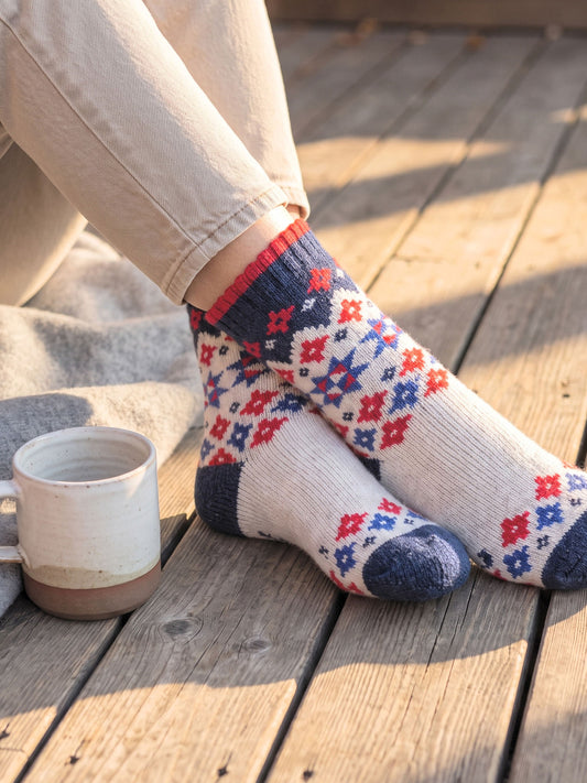 Star--Patterned-Wool-Socks-in-Cream/Navy-Blue