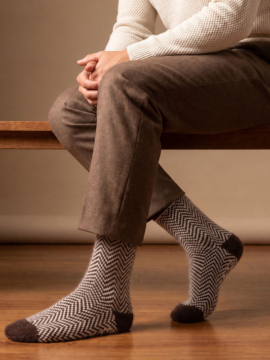 Chevron-Patterned-Wool-Socks-in-Brown