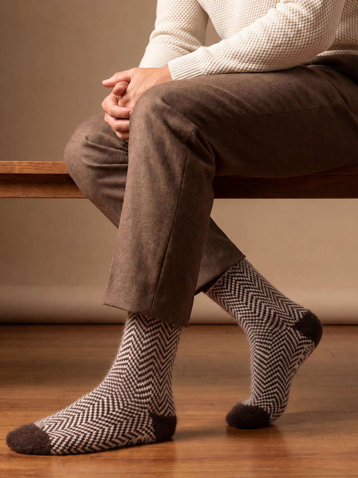 Chevron-Patterned-Wool-Socks-in-Brown