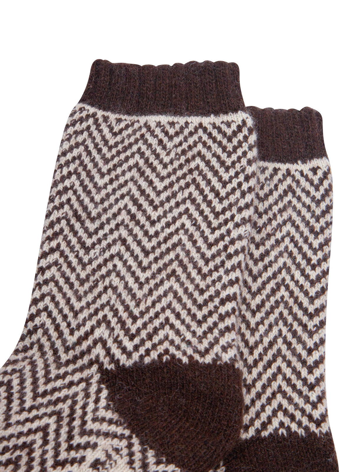Chevron-Patterned-Wool-Socks-in-Brown-Close-Up