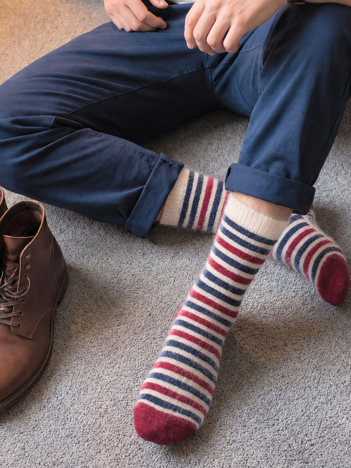 Stripe-Patterned-Wool-Socks-in-Navy-Blue/Red