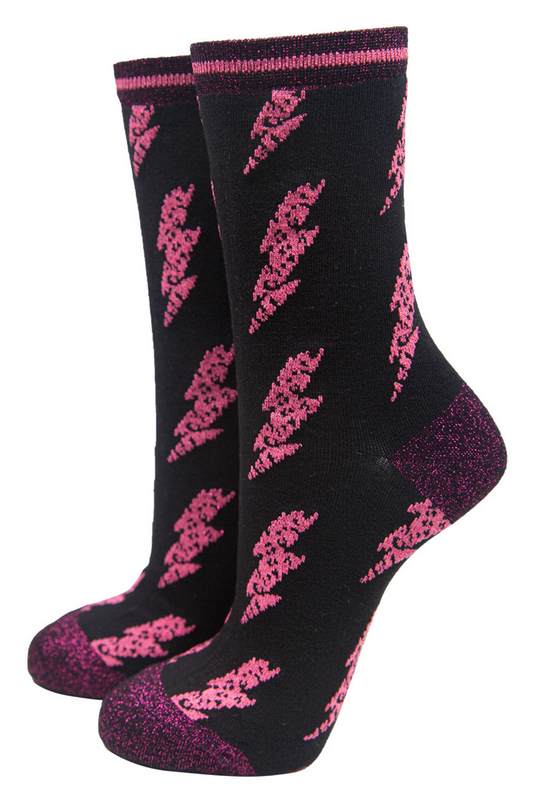 black and fuchsia pink ankle socks, pink lightning bolts with pink glitter heel, toe and trim