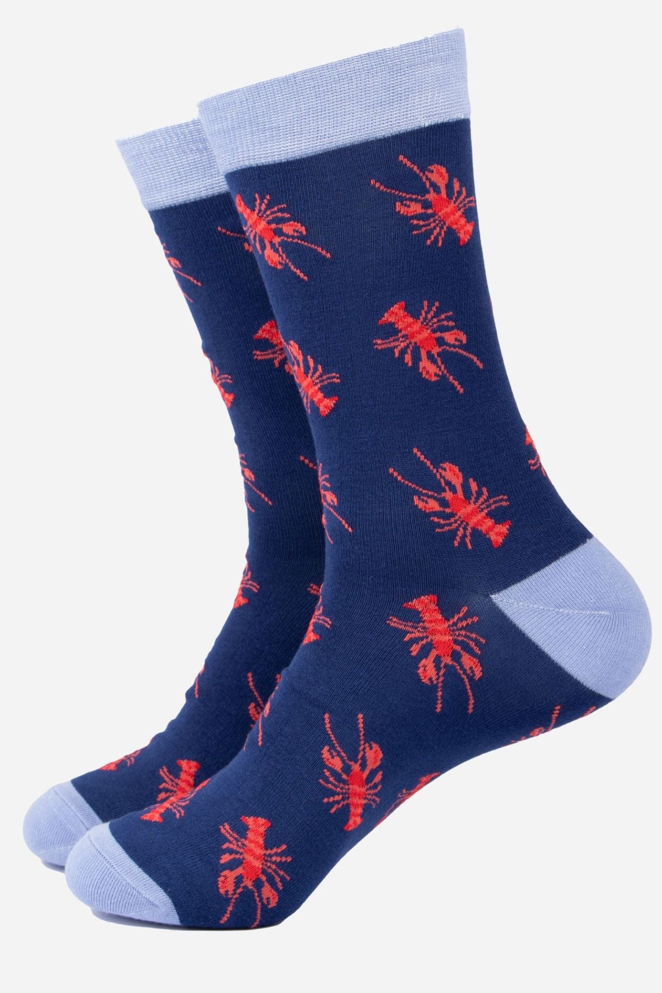 mens-socks-gift-box-blue-lobsters-red