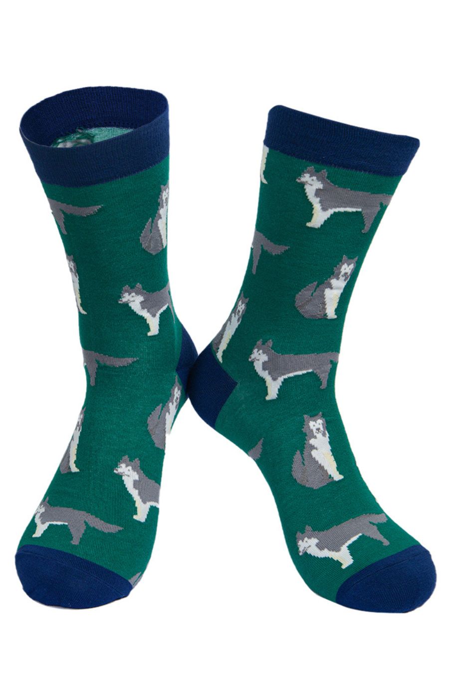 men's green husky dog socks made from bamboo