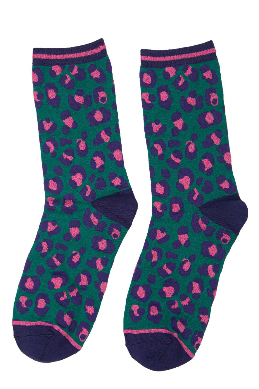 green bamboo ankle socks with an all over pink animal print