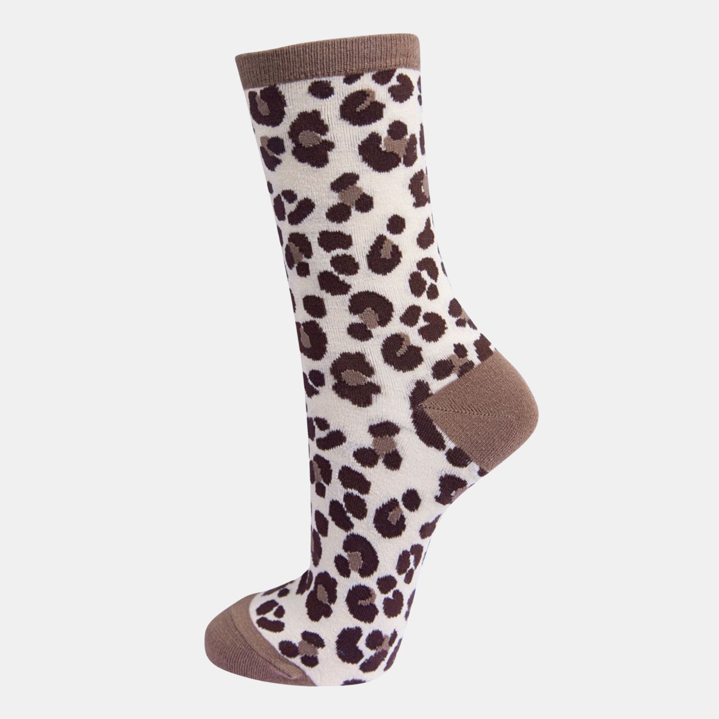 womens-socks-gift-box-grey-leopard-cream