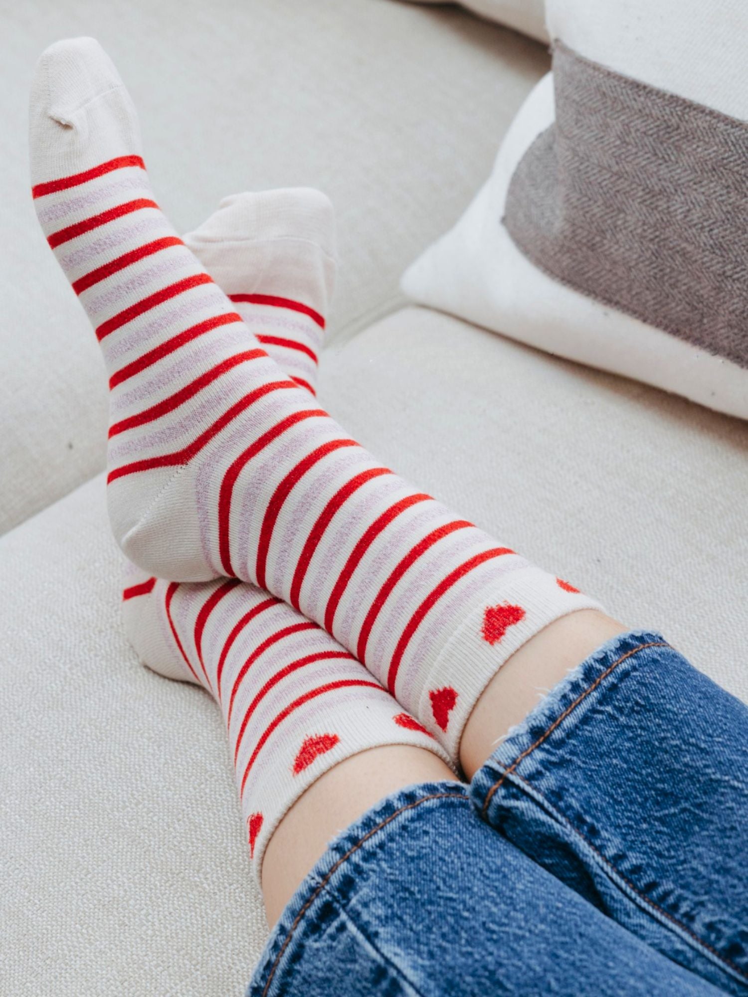 Stripes-Hearts-Combed-Cotton-Glitter-Socks-in-Cream-Red