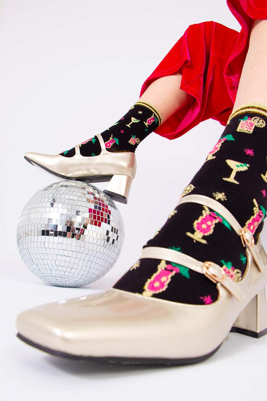 cocktail-print-bamboo-socks-in-black-and-pink