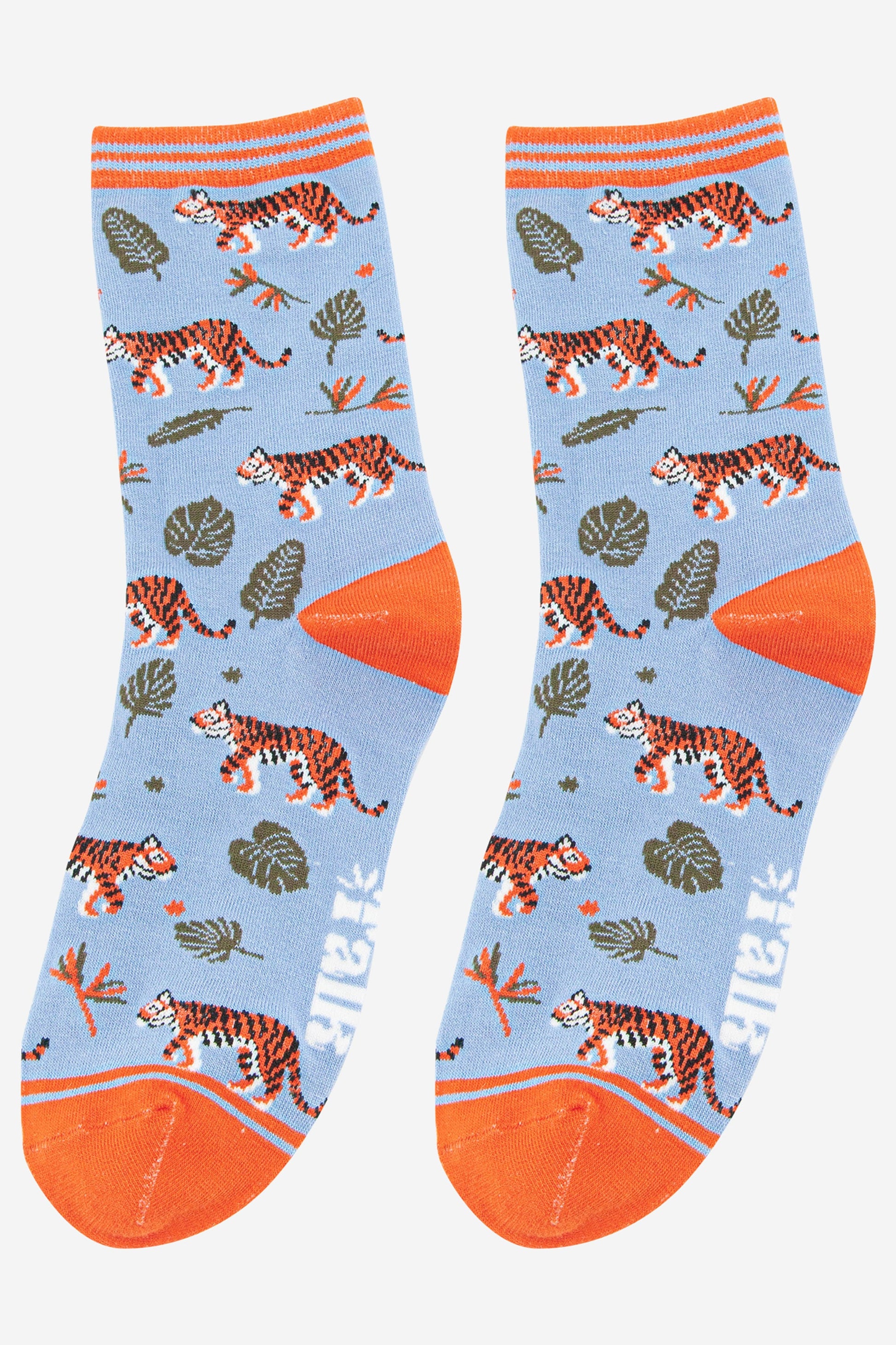 womens bamboo tiger and leaf pattern ankle socks in blue