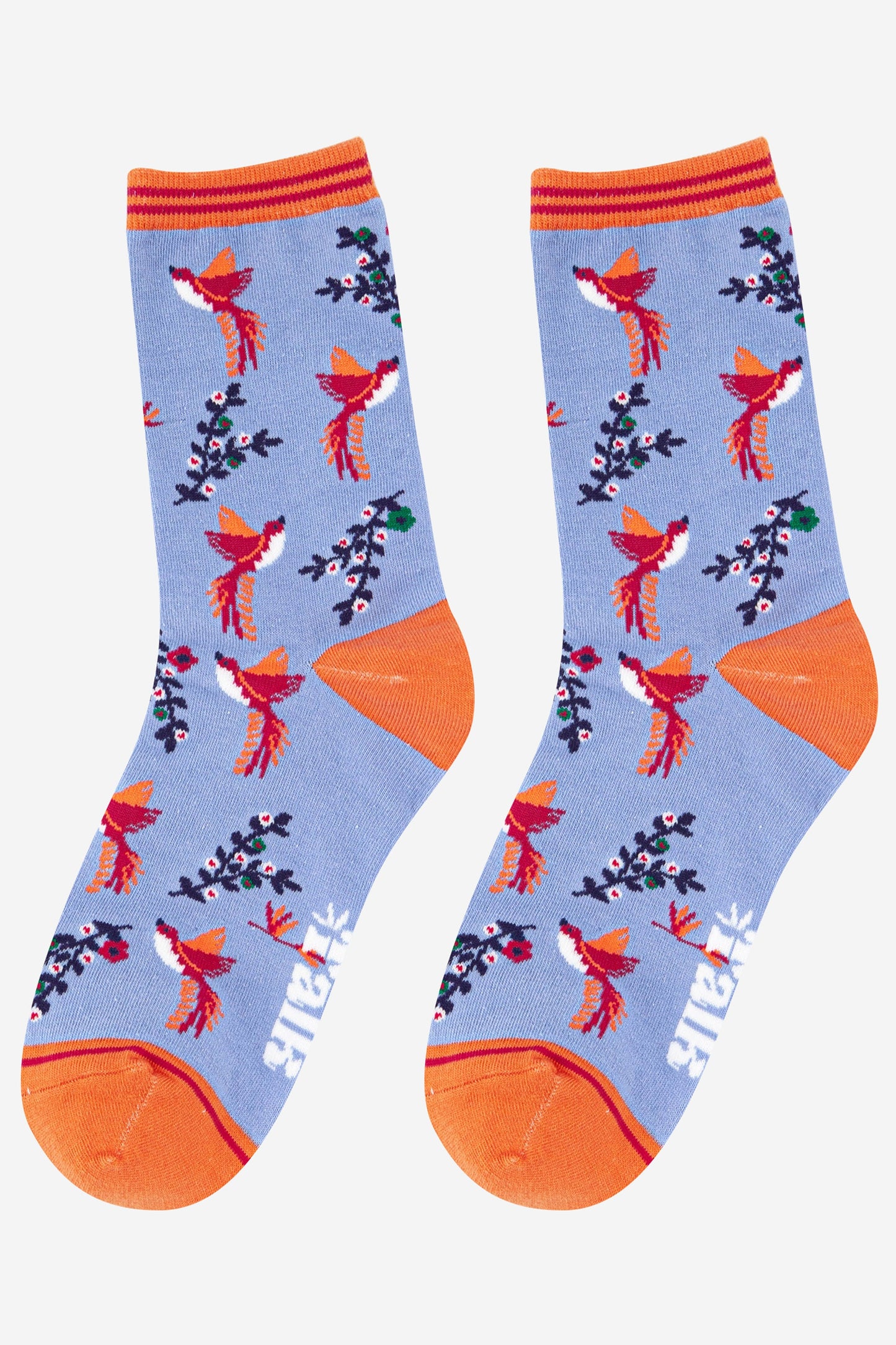 blue bamboo socks with pink hummingbirds and navy blue floral vines