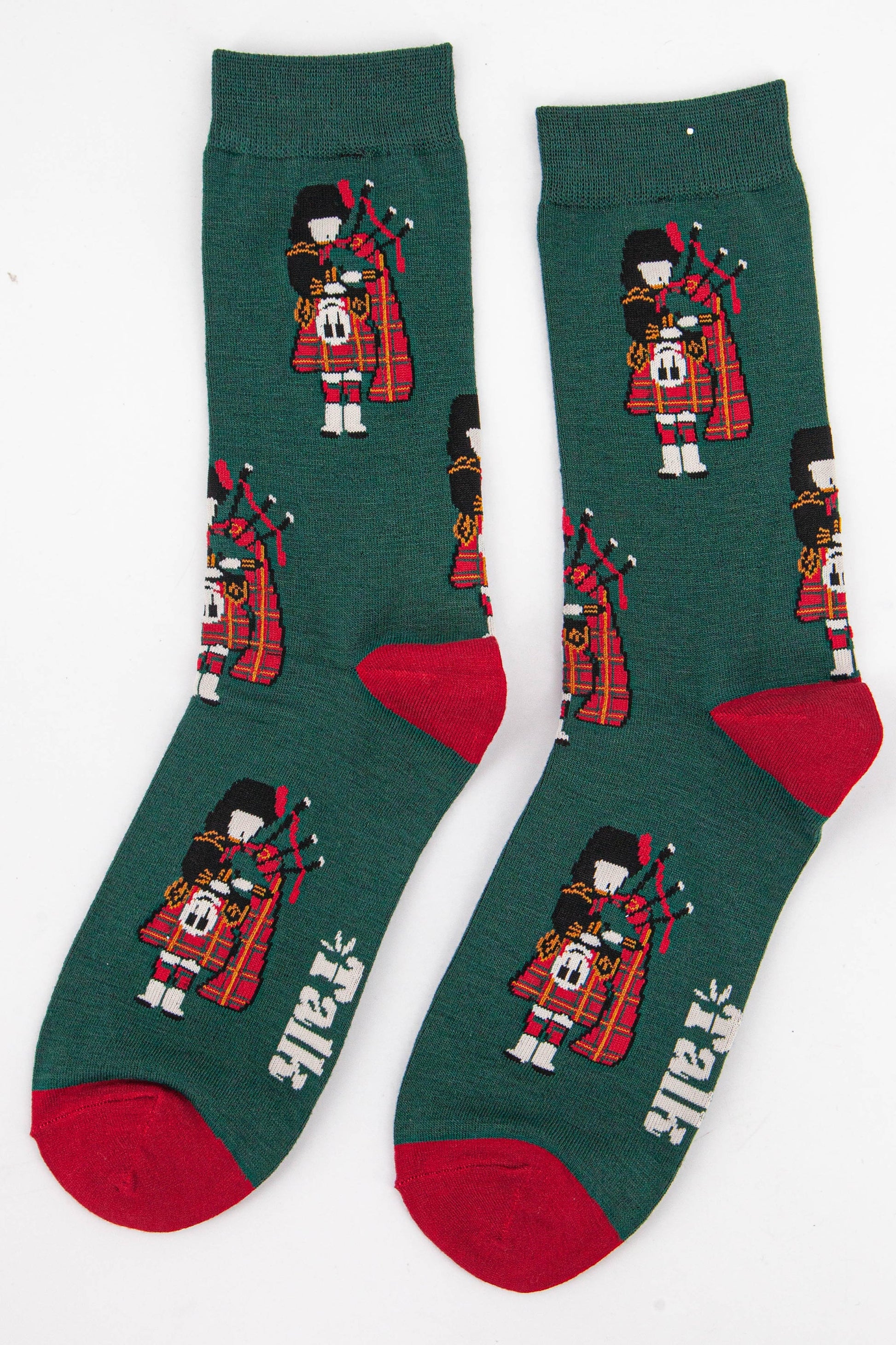 mens scottish piper bamboo socks in green and red