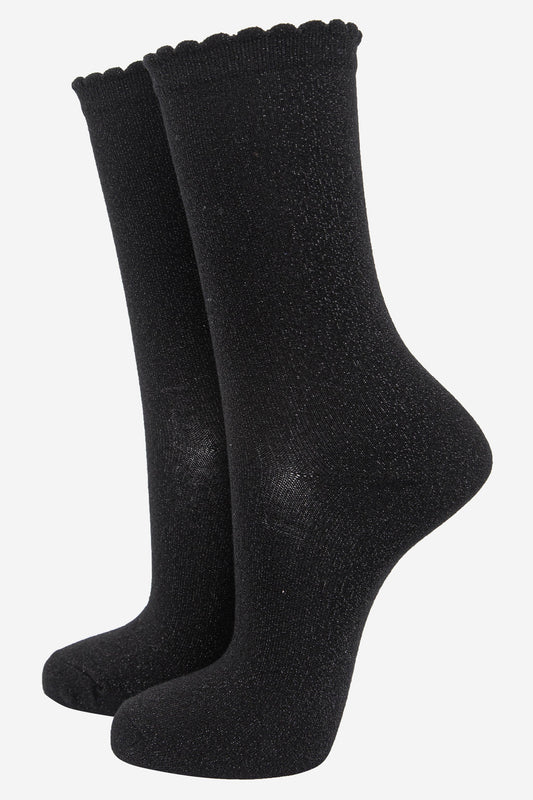 black ankle socks with an all over glitter sparkle and scalloped cuffs