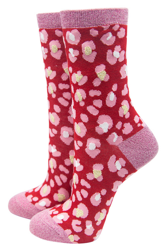 red and pin animal print ankle socks with pink glitter heel, toe and tirm
