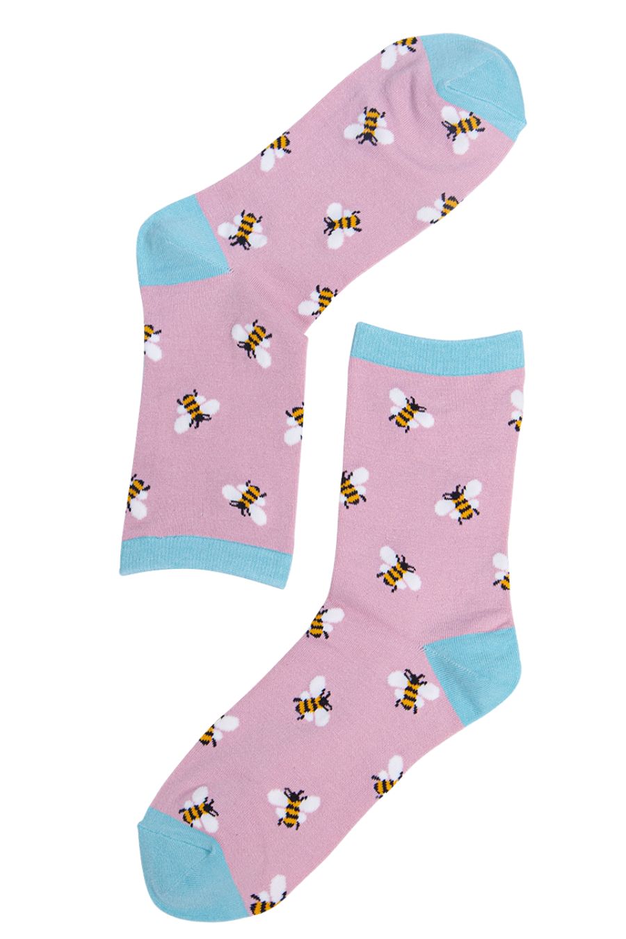 pink socks with blue, heel, toe and trim with bumblebees on them